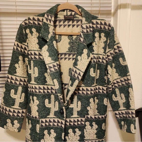 Tracy Evans Jackets & Blazers - Vintage Tracy Evans Cactus Patterned Blazer in Green and Cream. EUC MED